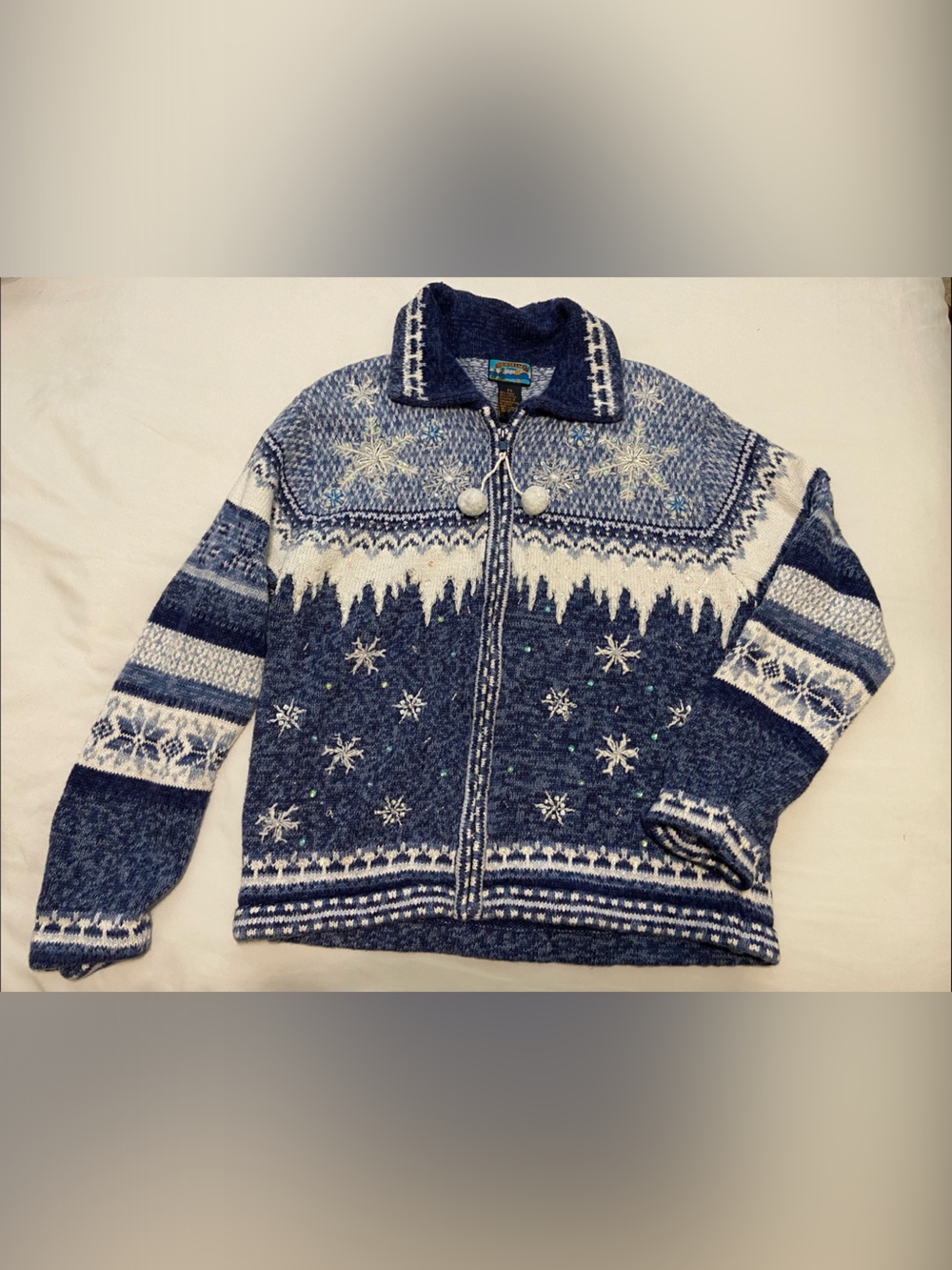Vintage Shaver Lake women’s petite Blue Zip-Front beaded accent Knit Jacket